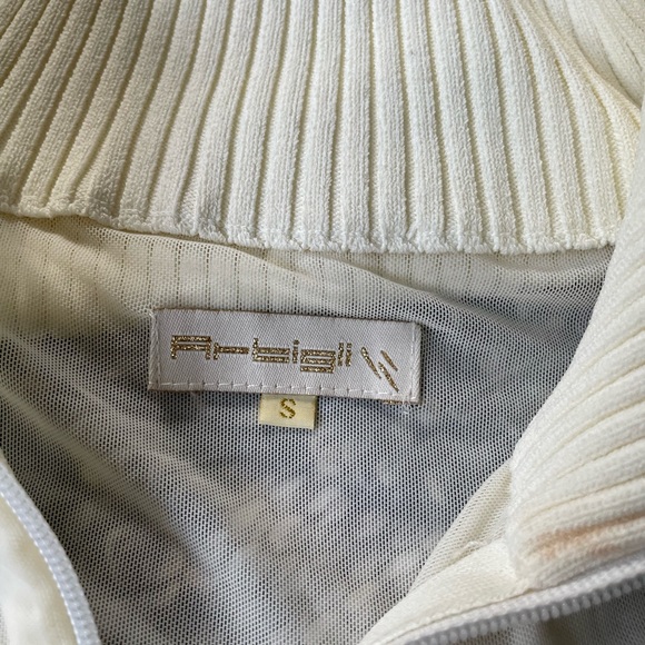 Zip-up Shear Sweater from Italy - Picture 4 of 7